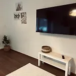 Grosse Fuer Monteure - - 아파트 토르스텐