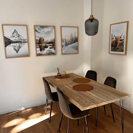 Grosse Fuer Monteure - - Apartment