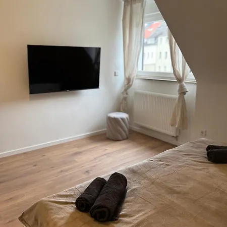 Große Für Monteure - - Apartment